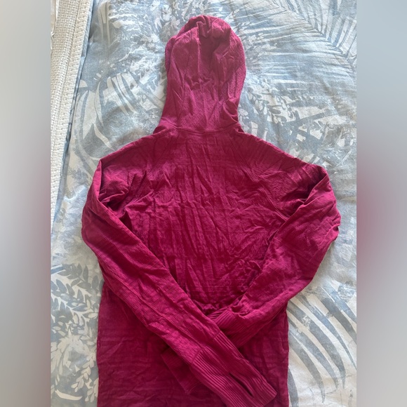 LuluLemon Hooded Compression Shirt - Picture 2 of 5